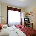 Ξενοδοχείο Kerpely